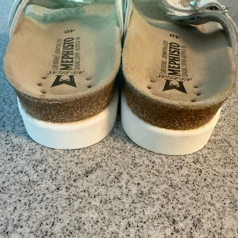 MEPHISTO HELEONORE women’s toe post white leather sandal size 40 NWOT - Picture 11 of 11